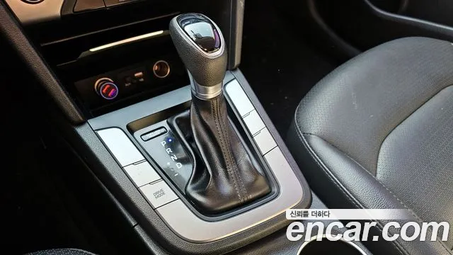 Hyundai Avante AD id 2418821 из Кореи 19