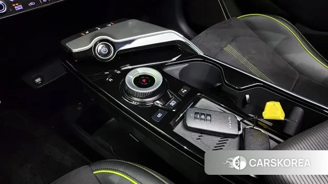 Kia EV6 id 3696543 из Кореи 19