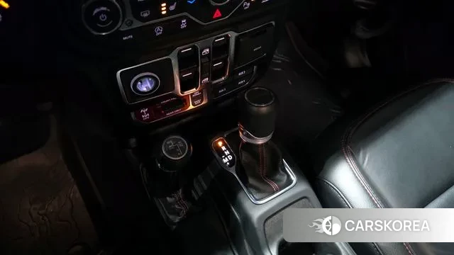 Jeep Gladiator (JT) id 3252055 из Кореи 19