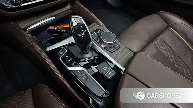 BMW 5 Series (G30) id 3742140 из Кореи 19