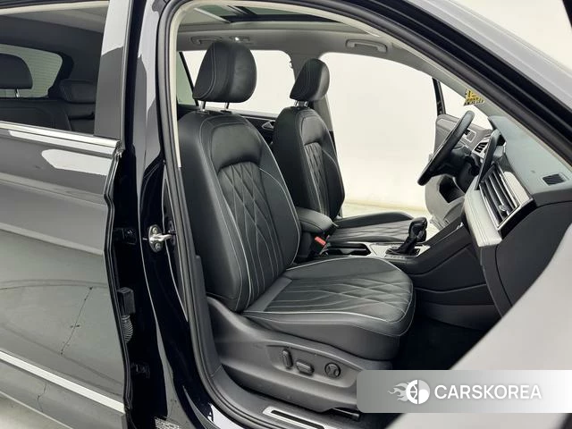Volkswagen Tiguan L id 4258703 из Китая 27