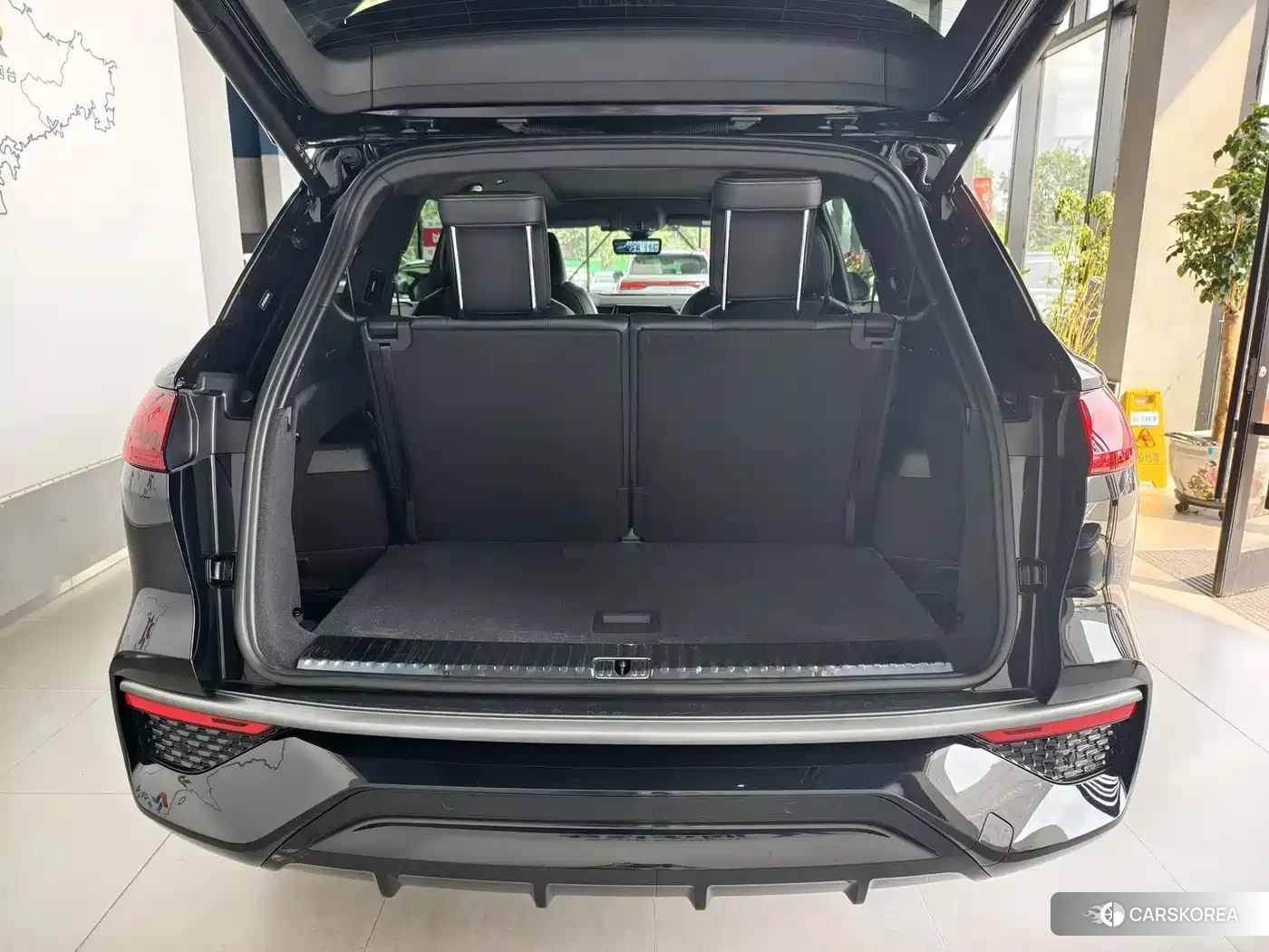 Audi Q6 id 4617121 из Китая 15