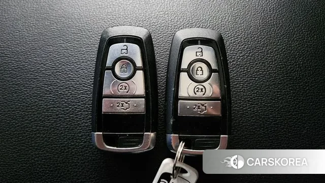 Ford Explorer id 3588422 из Кореи 19