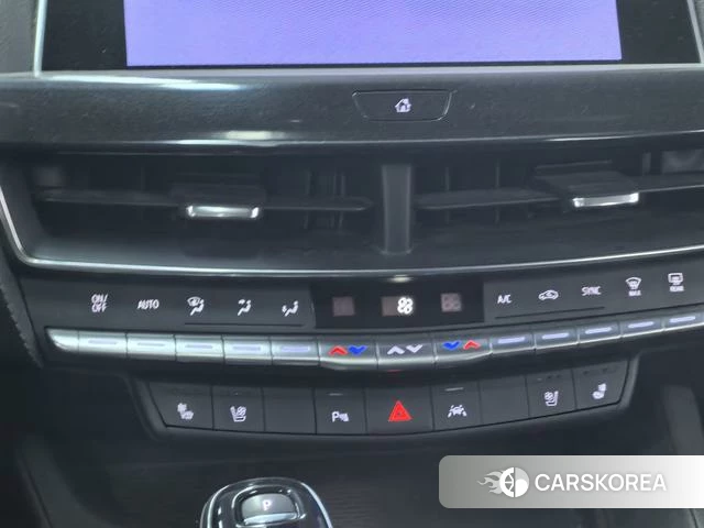 Cadillac CT5 id 4238137 из Китая 20