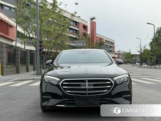 Mercedes-Benz E-class id 4264512 из Китая 22