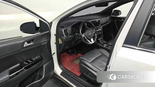 Kia Sportage The Bold id 4574321 из Кореи 30