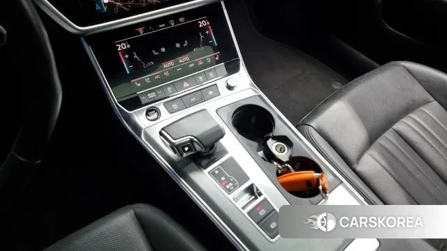 Audi A6 (C8) id 2998900 из Кореи 19