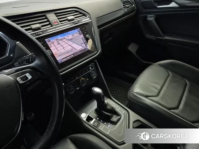 Volkswagen Tiguan Allspace id 2994693 из Кореи 17