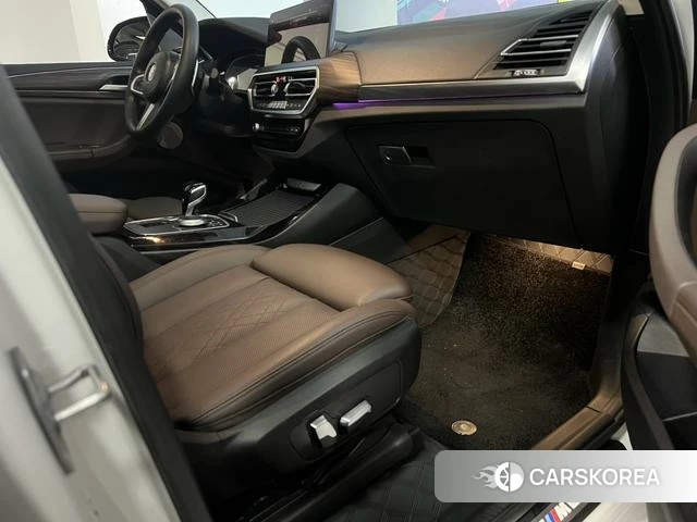 BMW X3 id 4290109 из Китая 17