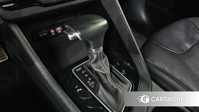 Kia Niro id 4605162 из Кореи 19
