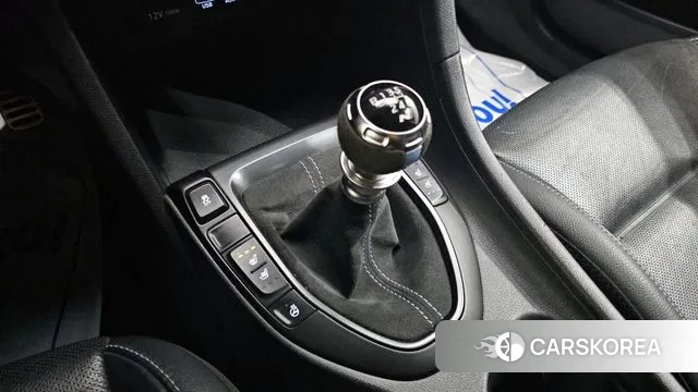 Hyundai Veloster (JS) id 3718680 из Кореи 19