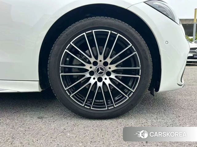 Mercedes-Benz Class C id 4320661 из Китая 18