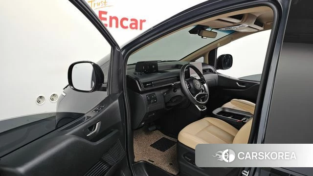 Hyundai Staria id 4280983 из Кореи 32