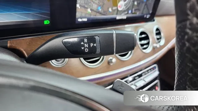 Mercedes-Benz E-Class W213 id 3055735 из Кореи 19