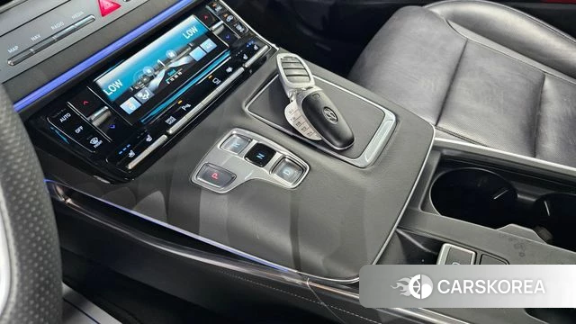 Hyundai The New Grandeur IG id 4732036 из Кореи 31