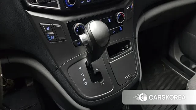 Hyundai The New Grand Starex id 3546869 из Кореи 19