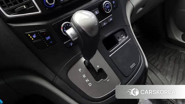 Hyundai The New Grand Starex id 3345010 из Кореи 19