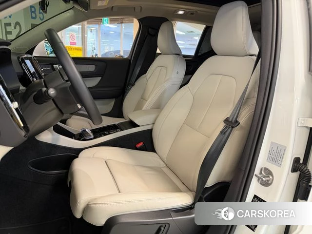 Volvo XC40 id 4720047 из Кореи 19