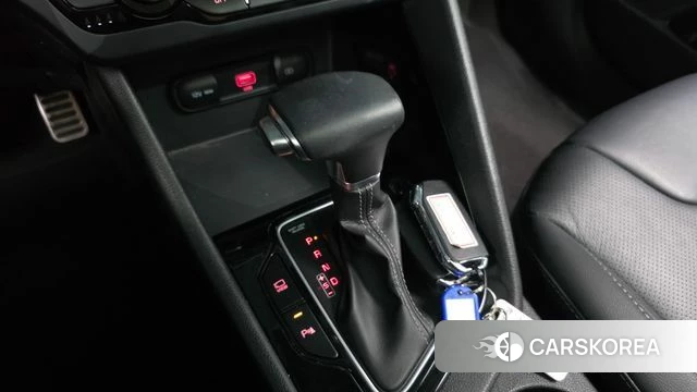 Kia The New Niro id 4224690 из Кореи 30