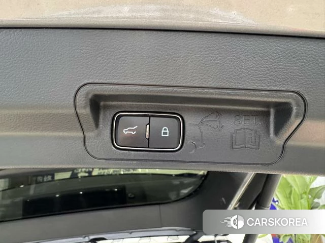 Ford Explorer id 4368345 из Китая 24