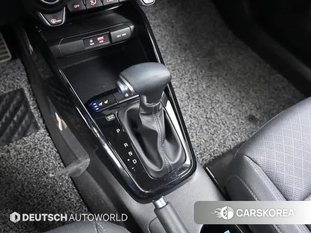 Kia Stonic id 3045419 из Кореи 19