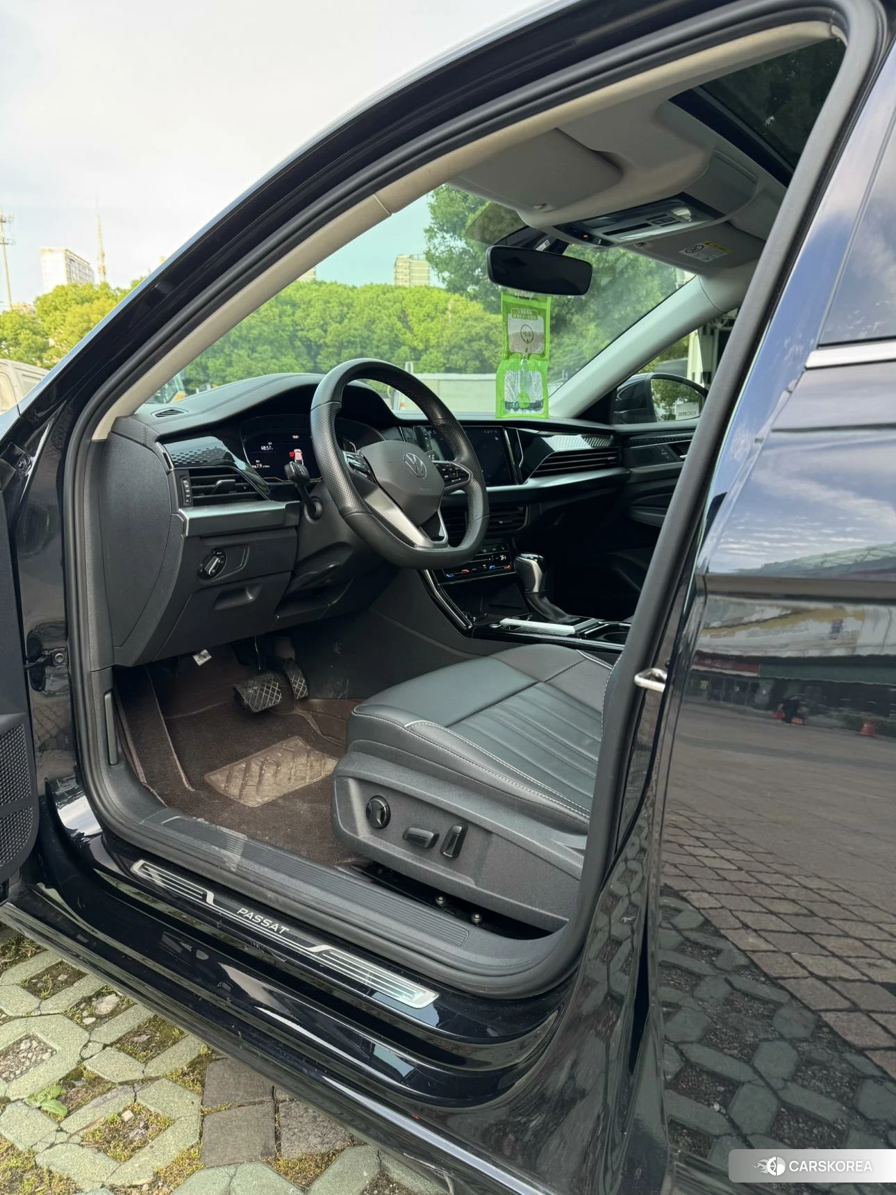 Volkswagen Passat id 4454418 из Китая 9