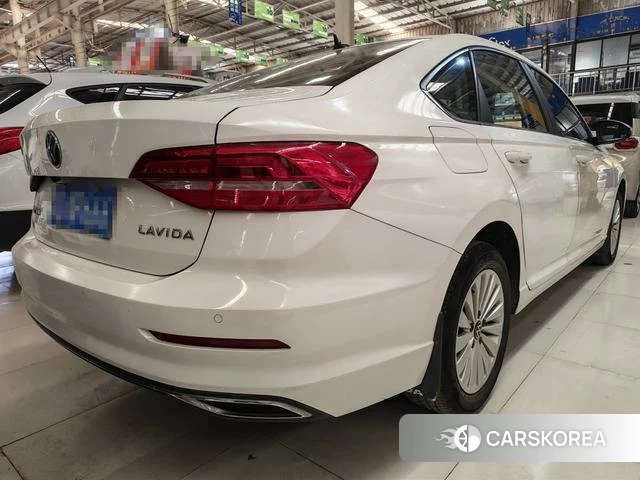 Volkswagen Lavida id 4263850 из Китая 9