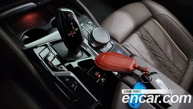 BMW 5 Series (G30) id 2936330 из Кореи 19