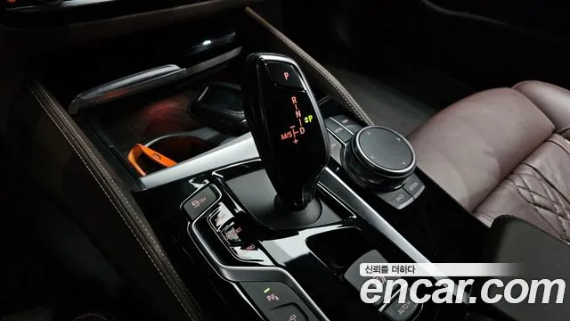 BMW 5 Series (G30) id 2471363 из Кореи 19