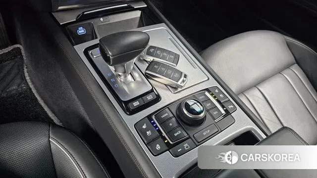 Genesis G80 id 3713891 из Кореи 19