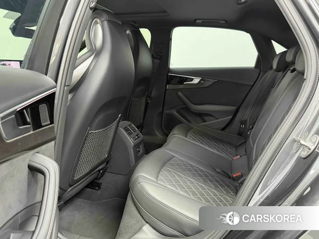 Audi S4 id 4348886 из Китая 15