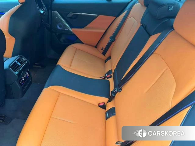 BMW M5 PHEV id 4306874 из Китая 17