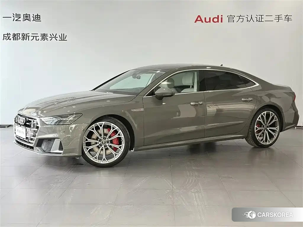 Audi A7L id 4559625 из Китая 13