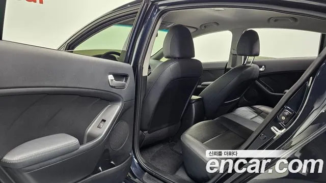 Kia The New K3 id 2665776 из Кореи 19