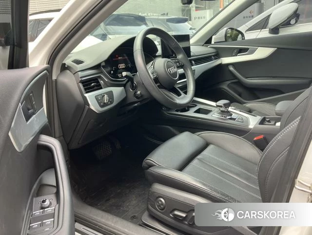 Audi A4L id 4271840 из Китая 11