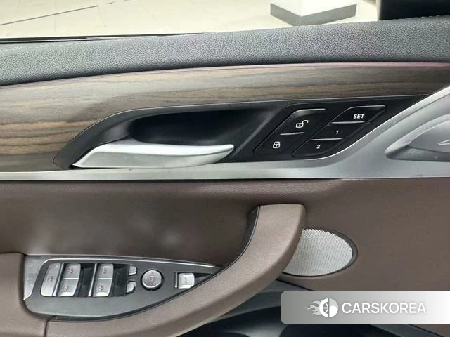 BMW X3 id 4299390 из Китая 18