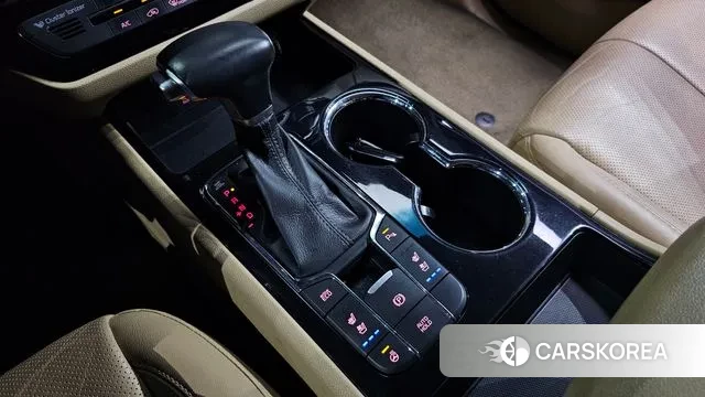 Kia The New Carnival id 3210082 из Кореи 19