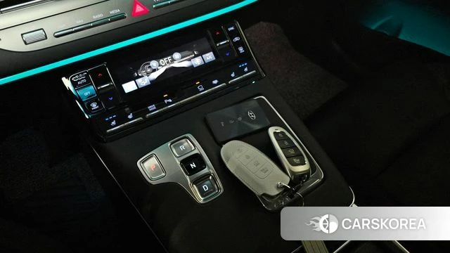 Hyundai The New Grandeur IG id 3916634 из Кореи 19