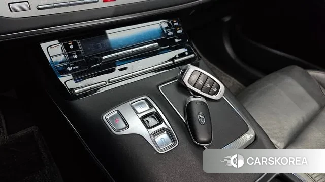 Hyundai The New Grandeur IG id 3519791 из Кореи 19