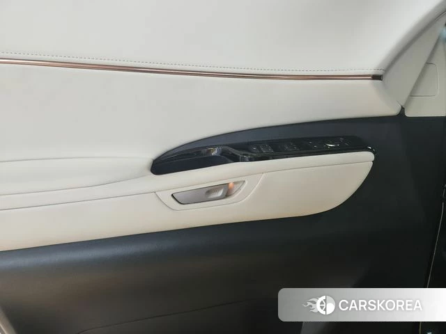 Lexus LM Second Generation id 4222698 из Кореи 19