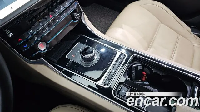 Jaguar XE id 2302886 из Кореи 19