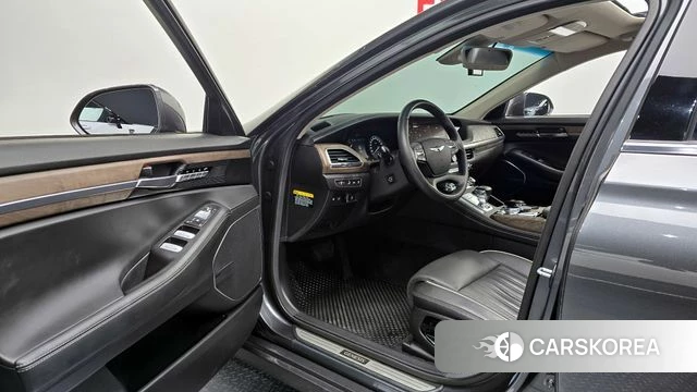 Genesis G90 id 4020039 из Кореи 19