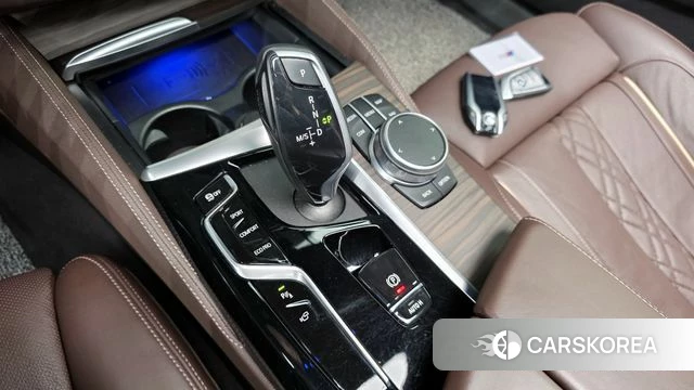 BMW 5 Series (G30) id 3860421 из Кореи 19