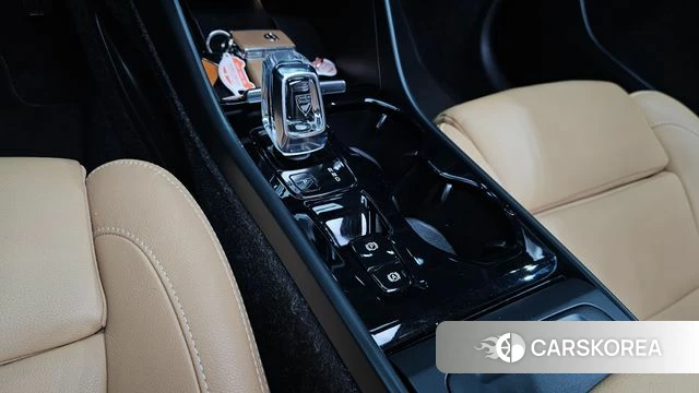 Volvo XC40 id 3955311 из Кореи 19