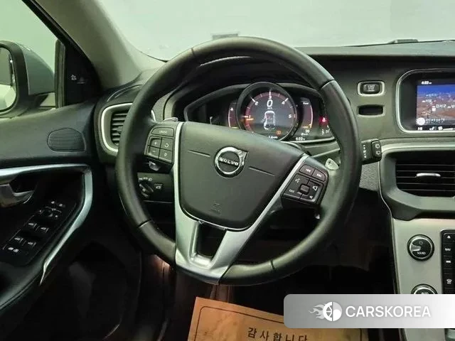 Volvo V40 id 3669583 из Кореи 19