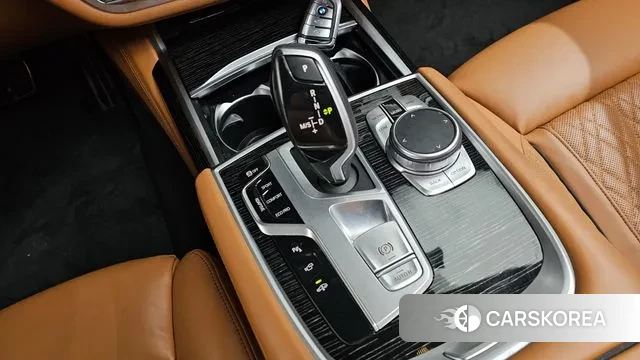 BMW 7 Series (G11) id 3412695 из Кореи 19