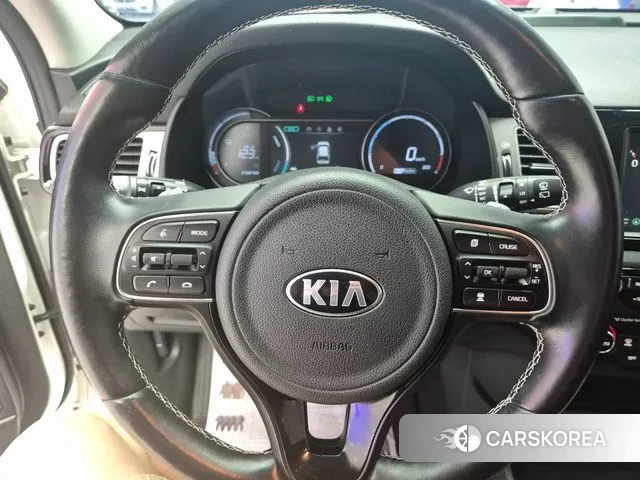 Kia Niro EV id 3008696 из Кореи 18