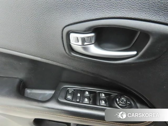 Jeep Compass 2nd Generation id 4317791 из Кореи 19