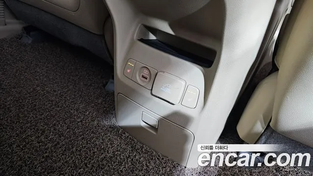 Kia The New Carnival id 2682059 из Кореи 19