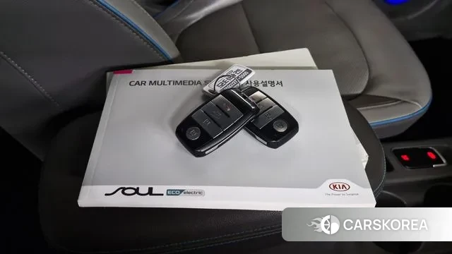 Kia Soul EV id 3766849 из Кореи 19